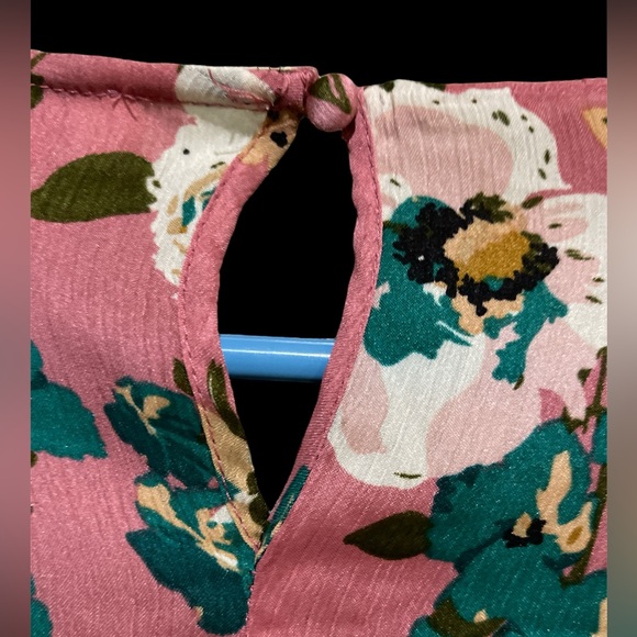Umgee size small and large wrap knotted front kimono sleeve blouse preloved - Picture 7 of 13